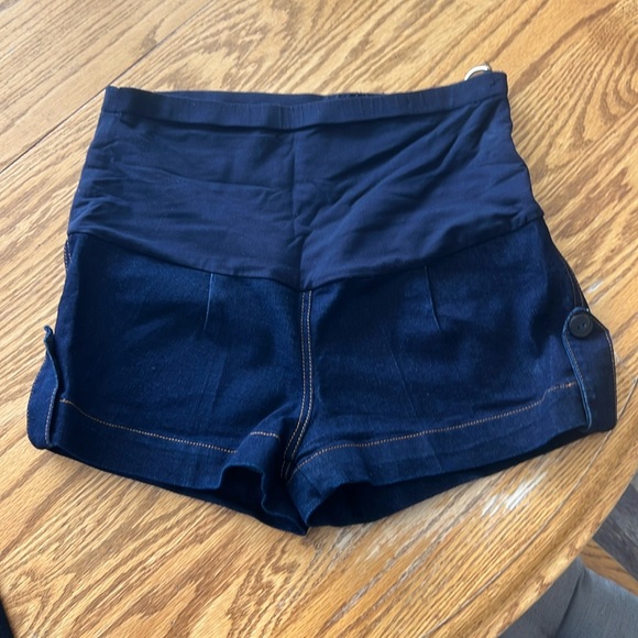 Mother2Be Adjustable Maternity Shorts Size S - Picture 1 of 4